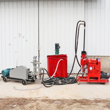 桥梁隧道打孔堵漏注浆加固钻机履带式野外作业钻孔灌浆一体机现货